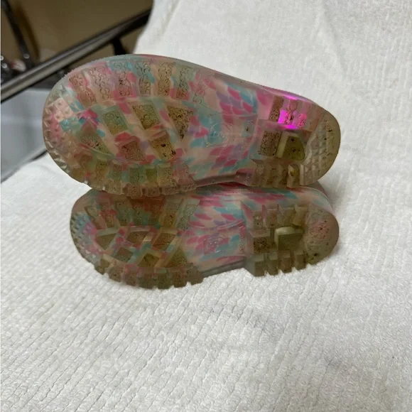 Girls Rain Boots Size 8 - Picture 2 of 3